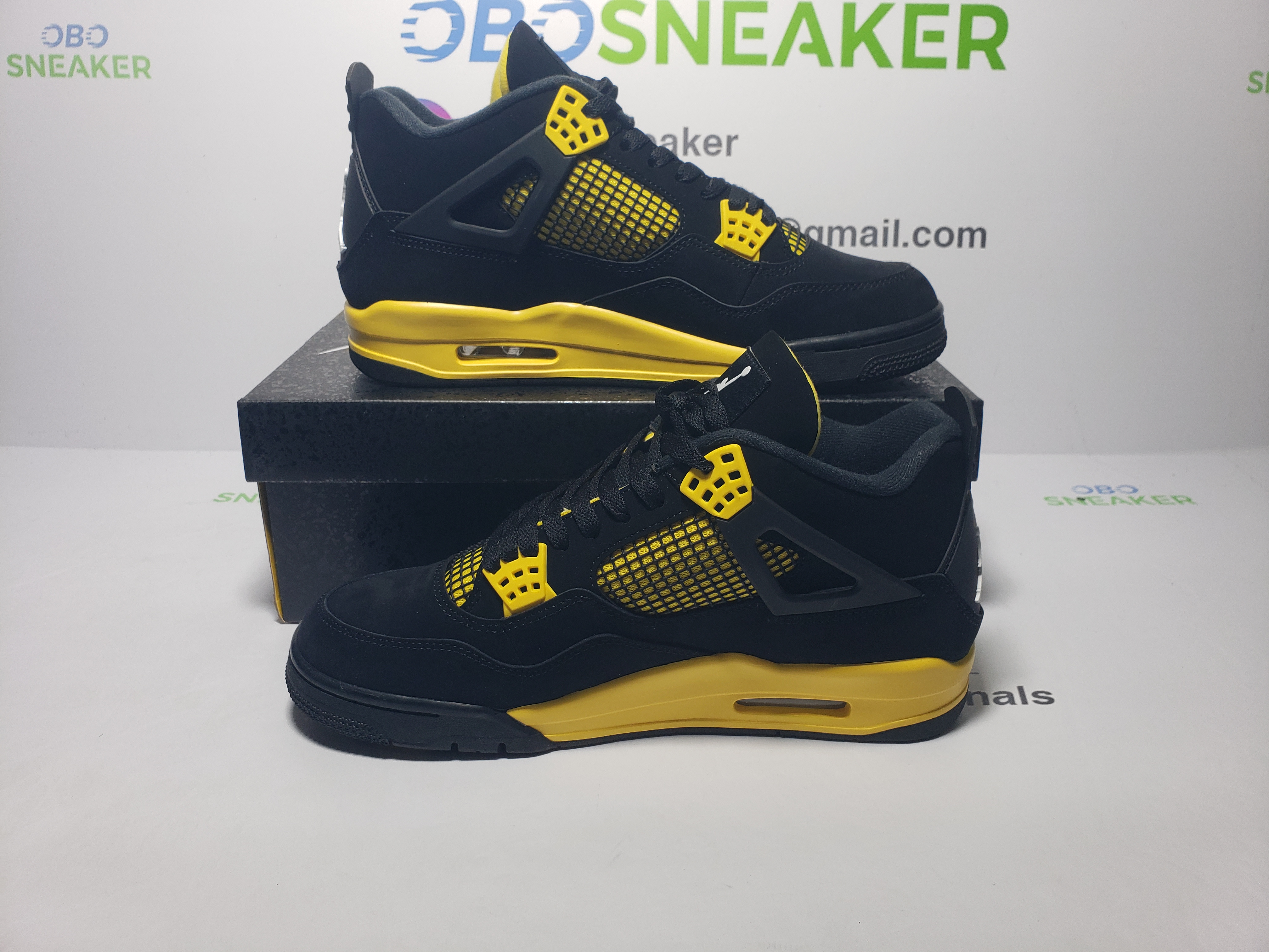Air Jordan 4 Retro Thunder (2023) DH6927-017 review obosneaker 01