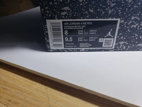 Air Jordan 4 Retro Thunder (2023) DH6927-017 review 