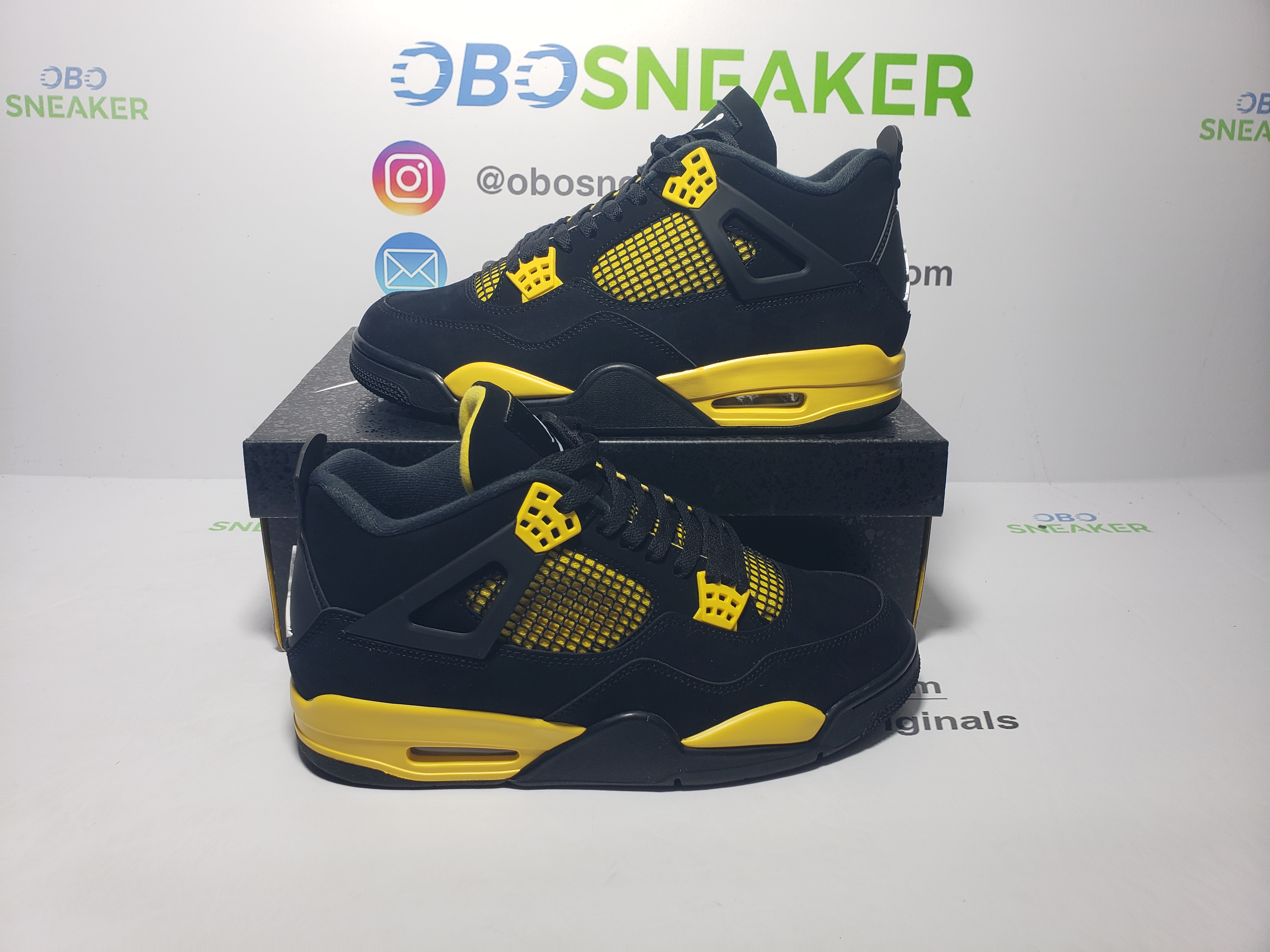 Air Jordan 4 Retro Thunder (2023) DH6927-017 review obosneaker 02