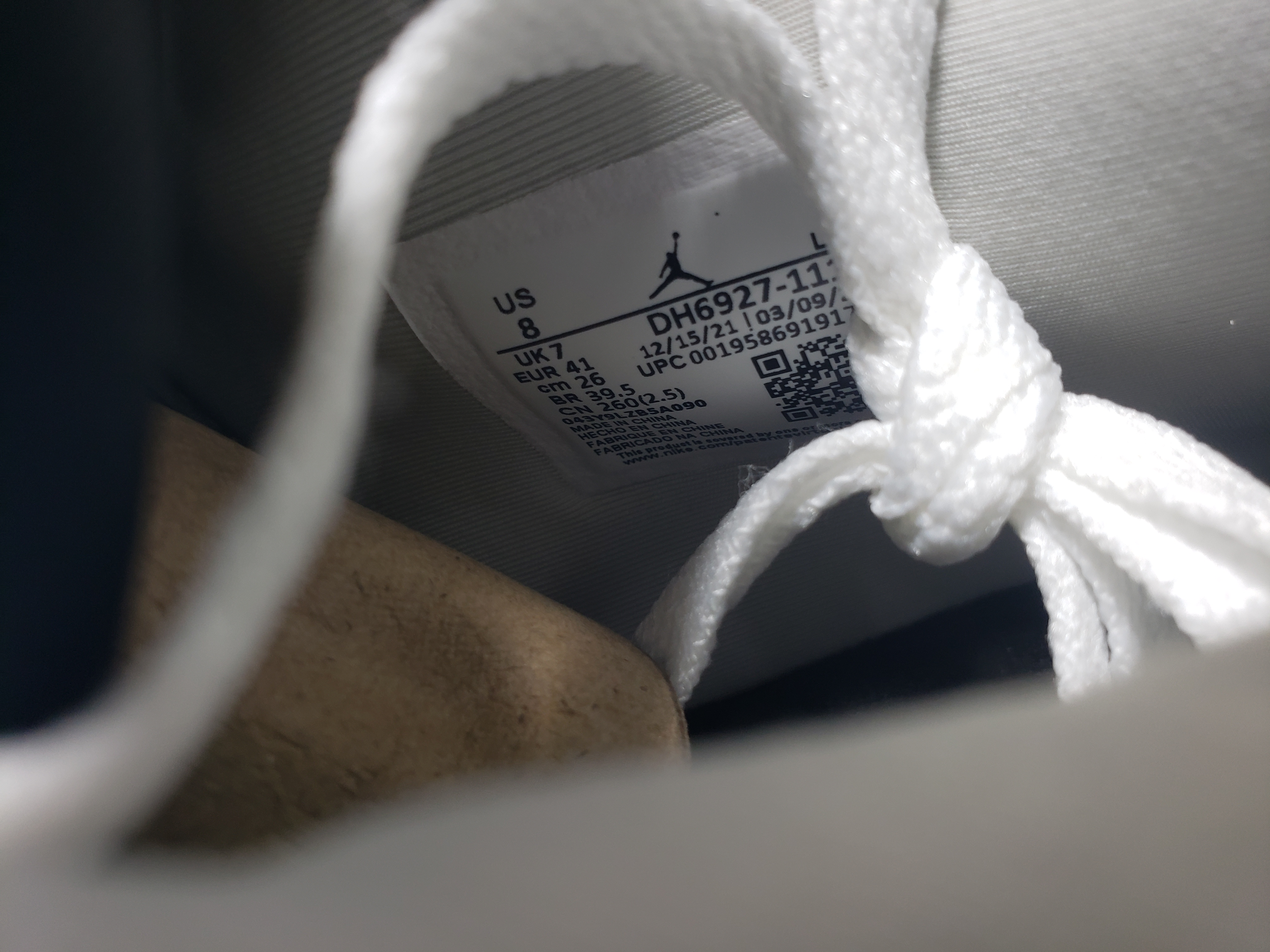 Air Jordan 4 Retro Military Black DH6927-111  review obosneaker 02