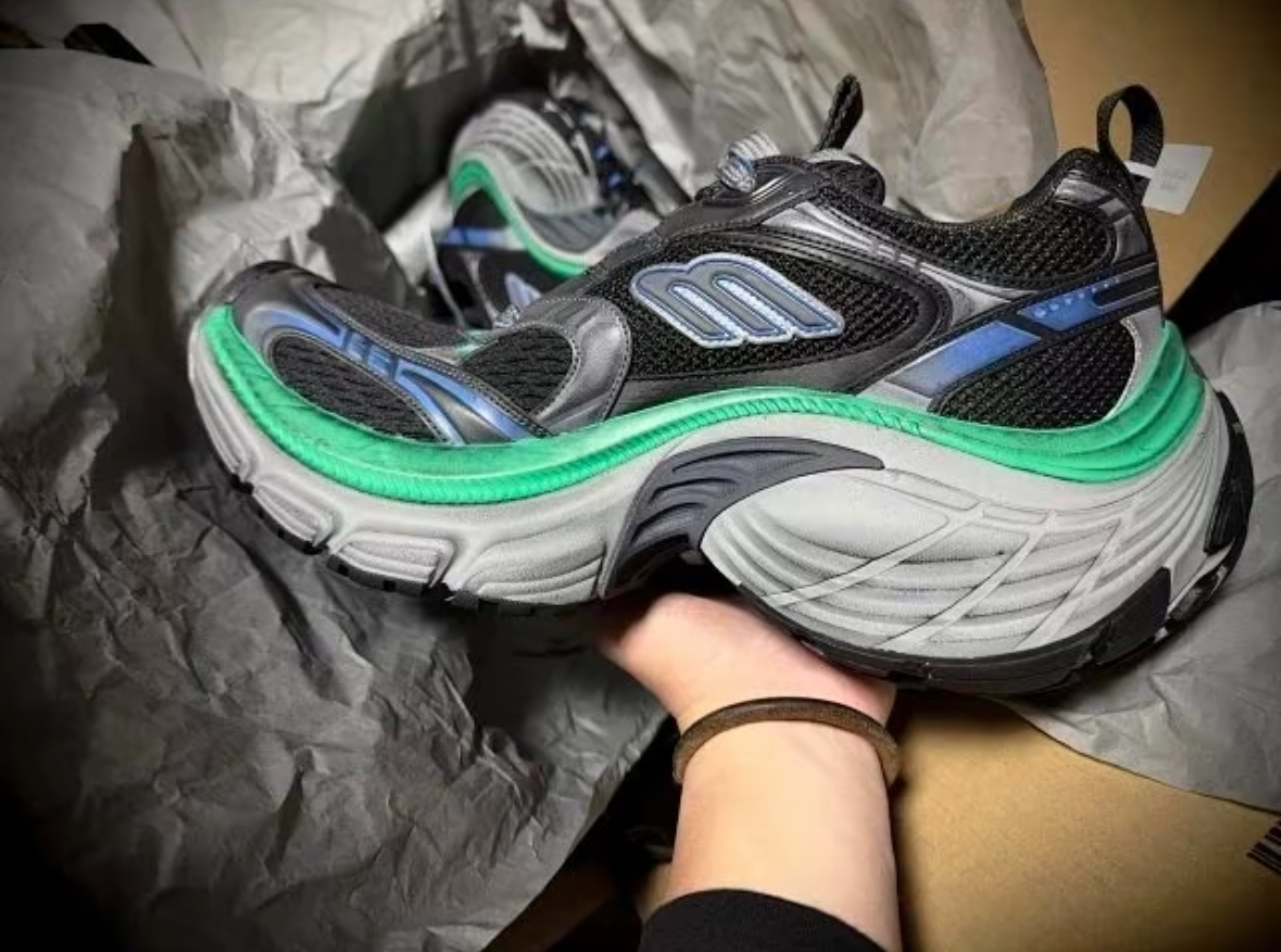 Balenciaga Black Blue Green 784342 W2MV2 1143 review Aaron 01