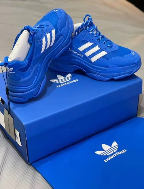 Balenciaga x adidas Triple S Blue White (Women's) 712764 W2ZB2 4090 review 