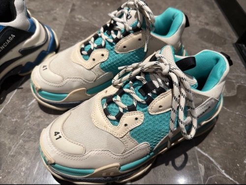 Balenciaga Triple S Mint Green 524039 W09E1 9878 review 