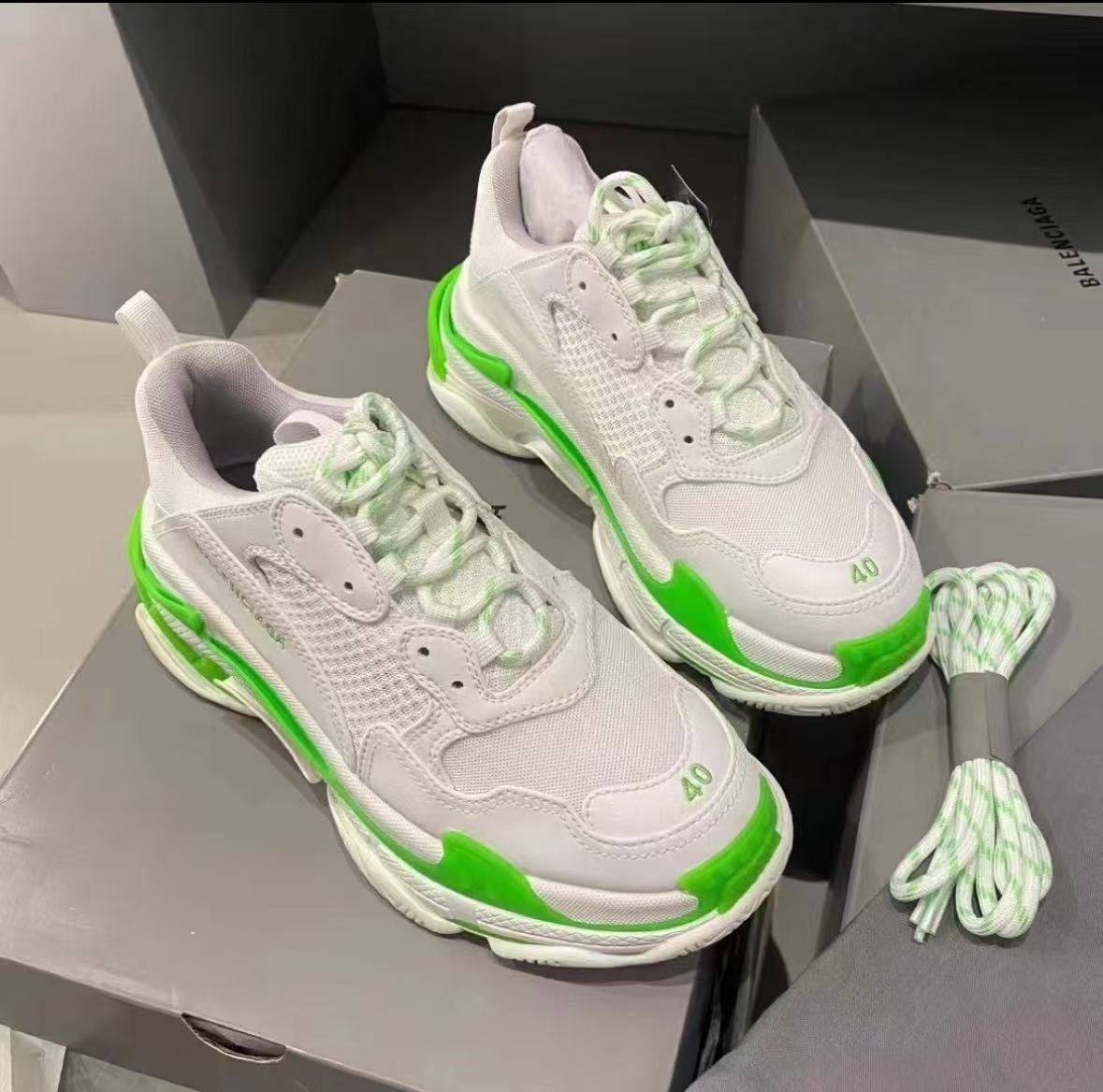 Balenciaga Triple S White Grey Green 524039 W2CA3 5390 review Barnett 01