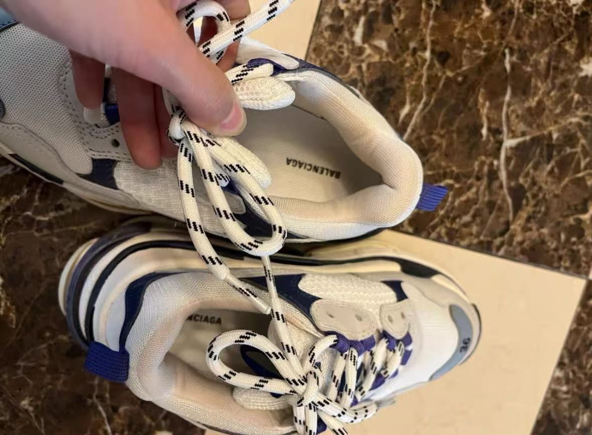 Balenciaga Triple S White Dark Blue 534217 W09E1 9000 review Ann 01