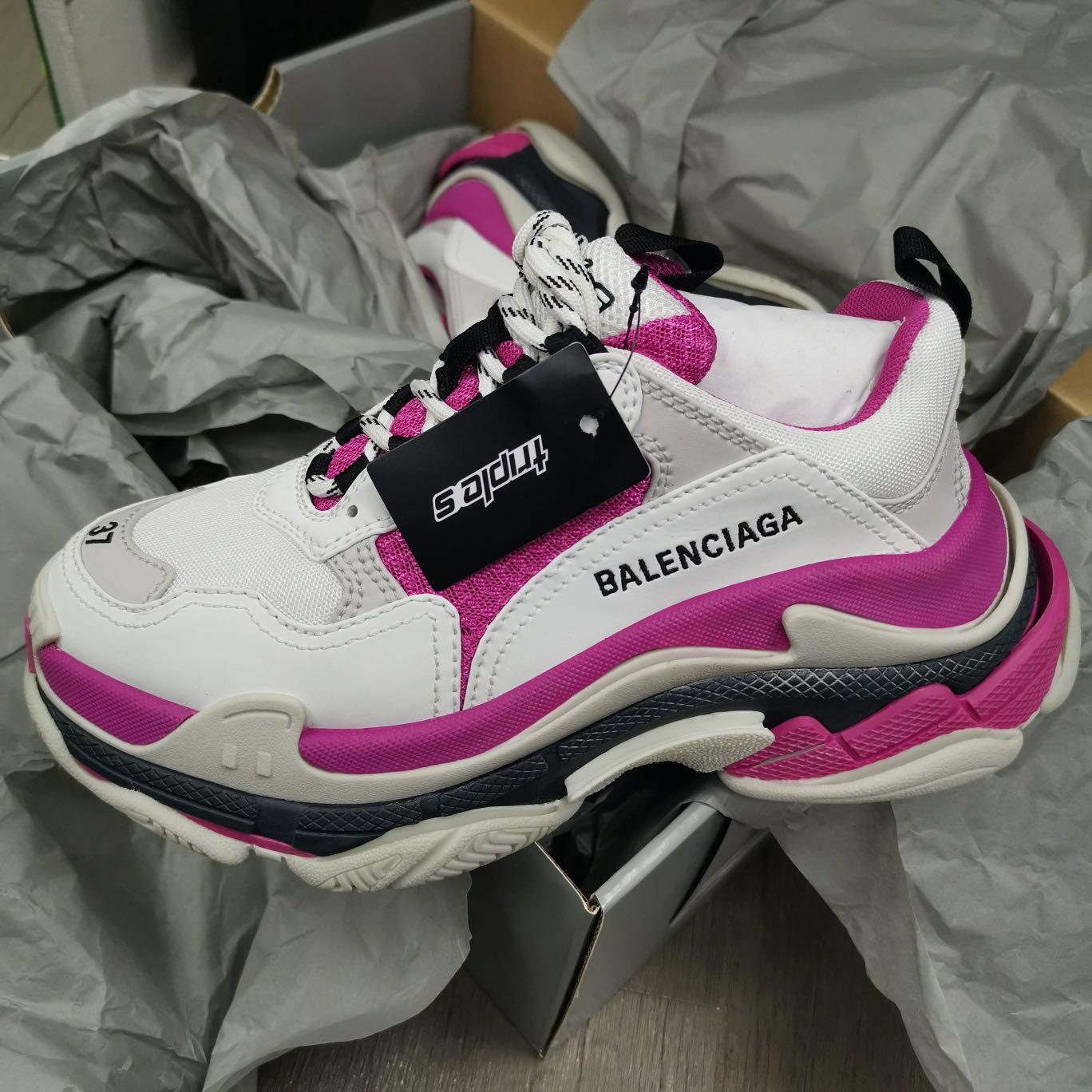 Balenciaga Triple S White Peach Red 536737 W2CA3 3890 review Bernice