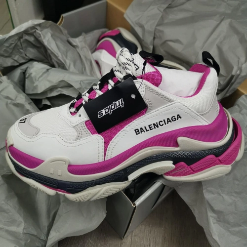Balenciaga Triple S White Peach Red 536737 W2CA3 3890 review 