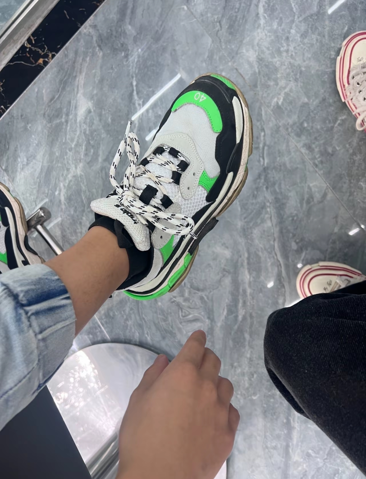 Balenciaga Triple S Electronic Green 512178 W09T1 9000 review Edric