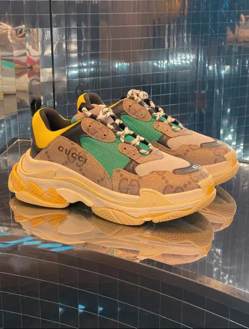 Gucci x Balenciaga The Hacker Project Triple S Beige Green Yellow  681067UMO20 9766 review 