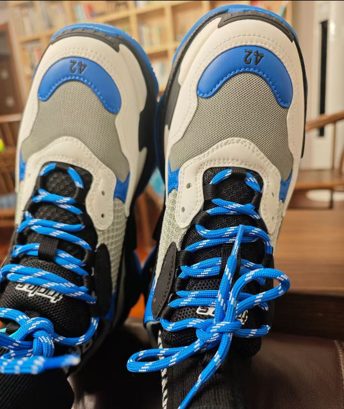 Balenciaga Triple S Black White Blue 536737 W2CA1 4124 review Harold 01