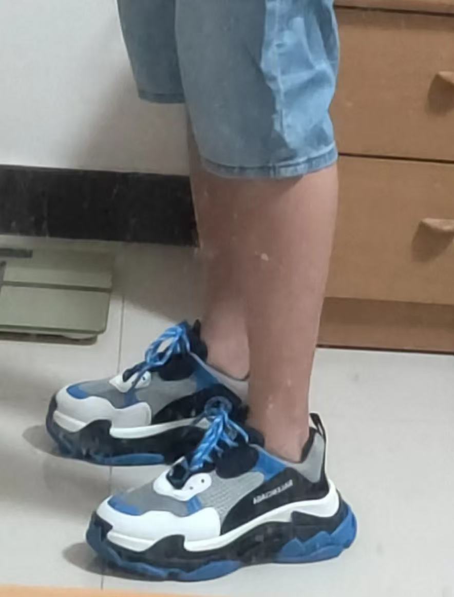 Balenciaga Triple S Black White Blue 536737 W2CA1 4124 review Harriet