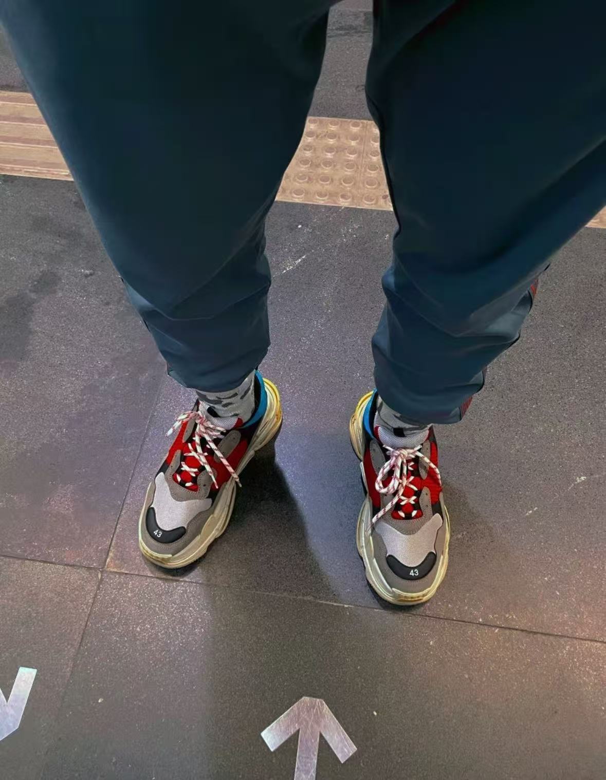 Balenciaga Triple S Blue Red 533883 W09O2 4365  review Ivan