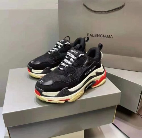  Balenciaga Triple S Black Red 533882 W0901 1000 review 
