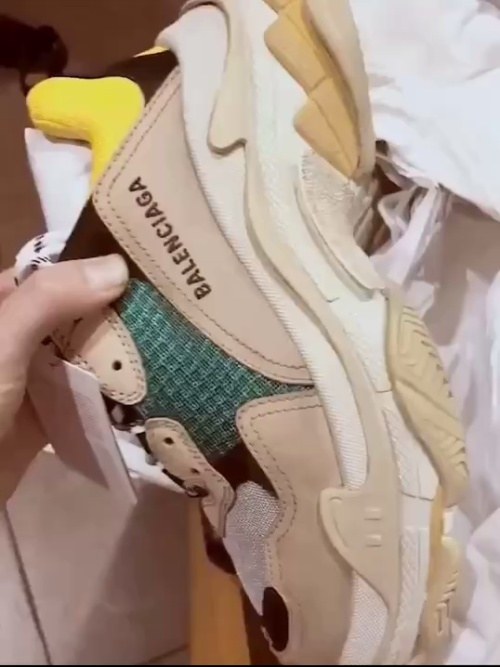 Balenciaga Triple S Green Yellow 483513 W06E3 7070 review 
