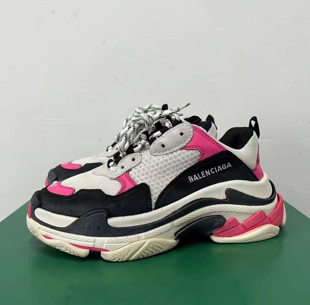 Balenciaga Triple S Black Pink 524039 W09O6 5671 review Marico