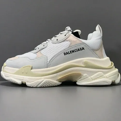 Balenciaga Triple S White 534217 W09E1 9000 review 