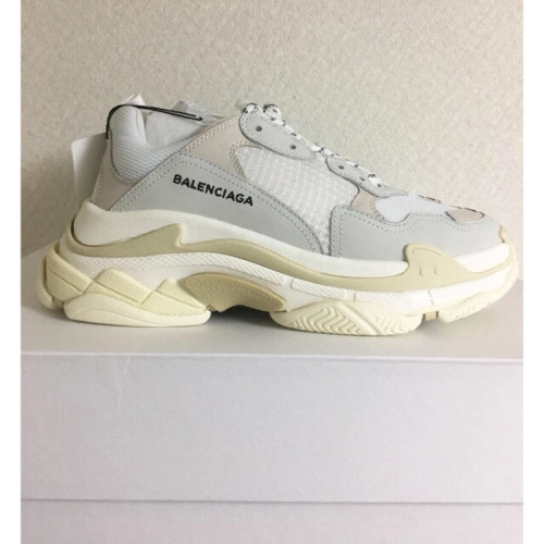 Balenciaga Triple S White 534217 W09E1 9000 review 