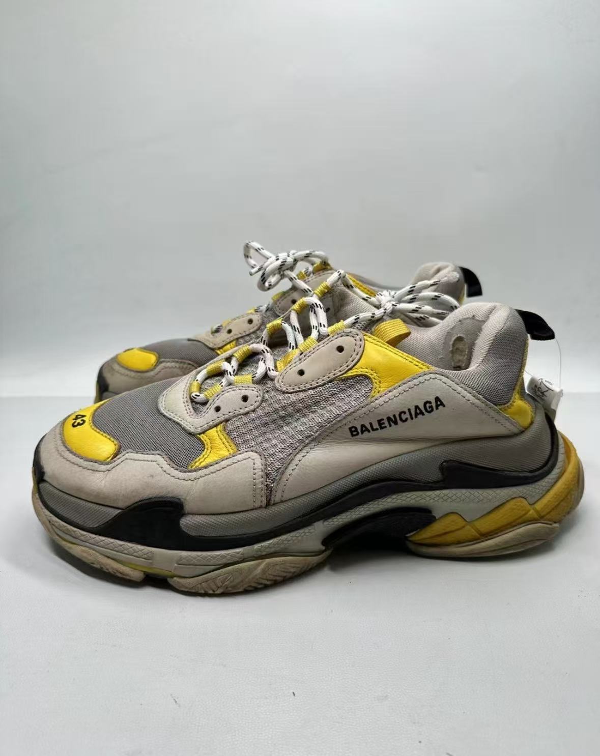 Balenciaga Triple S Grey Yellow  524037 W0E1 9000 review Primo