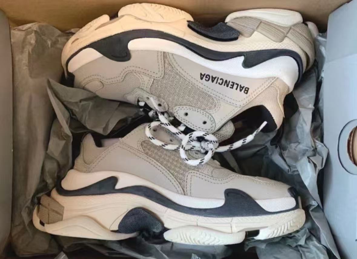 Balenciaga Triple S Vanilla Color 536737 W09O6 9787 review Richard