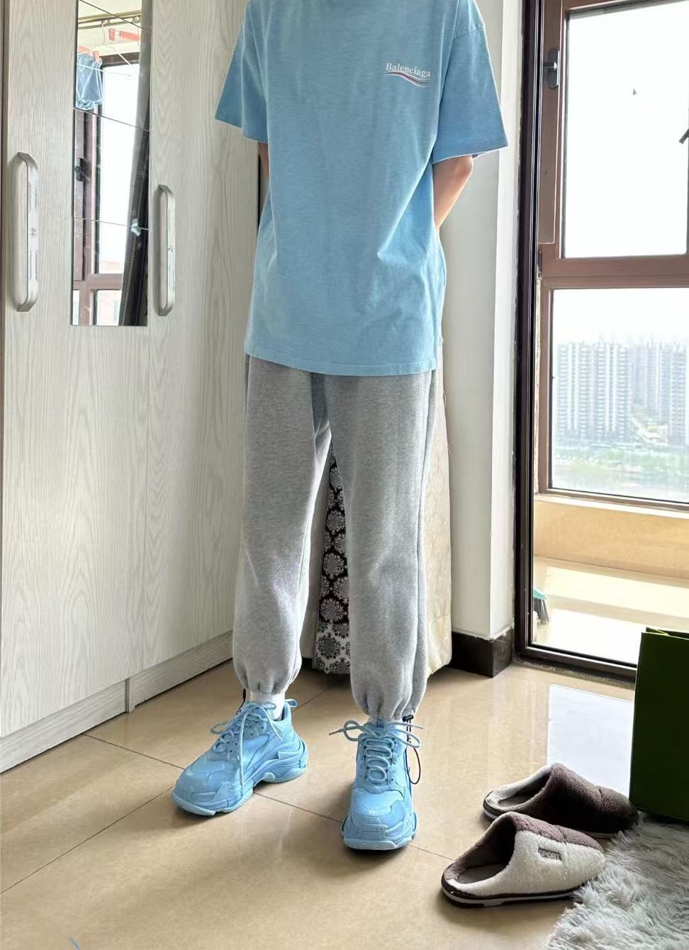 Balenciaga Triple S Moonlight 536737 W2FA1 4090 review Solomon