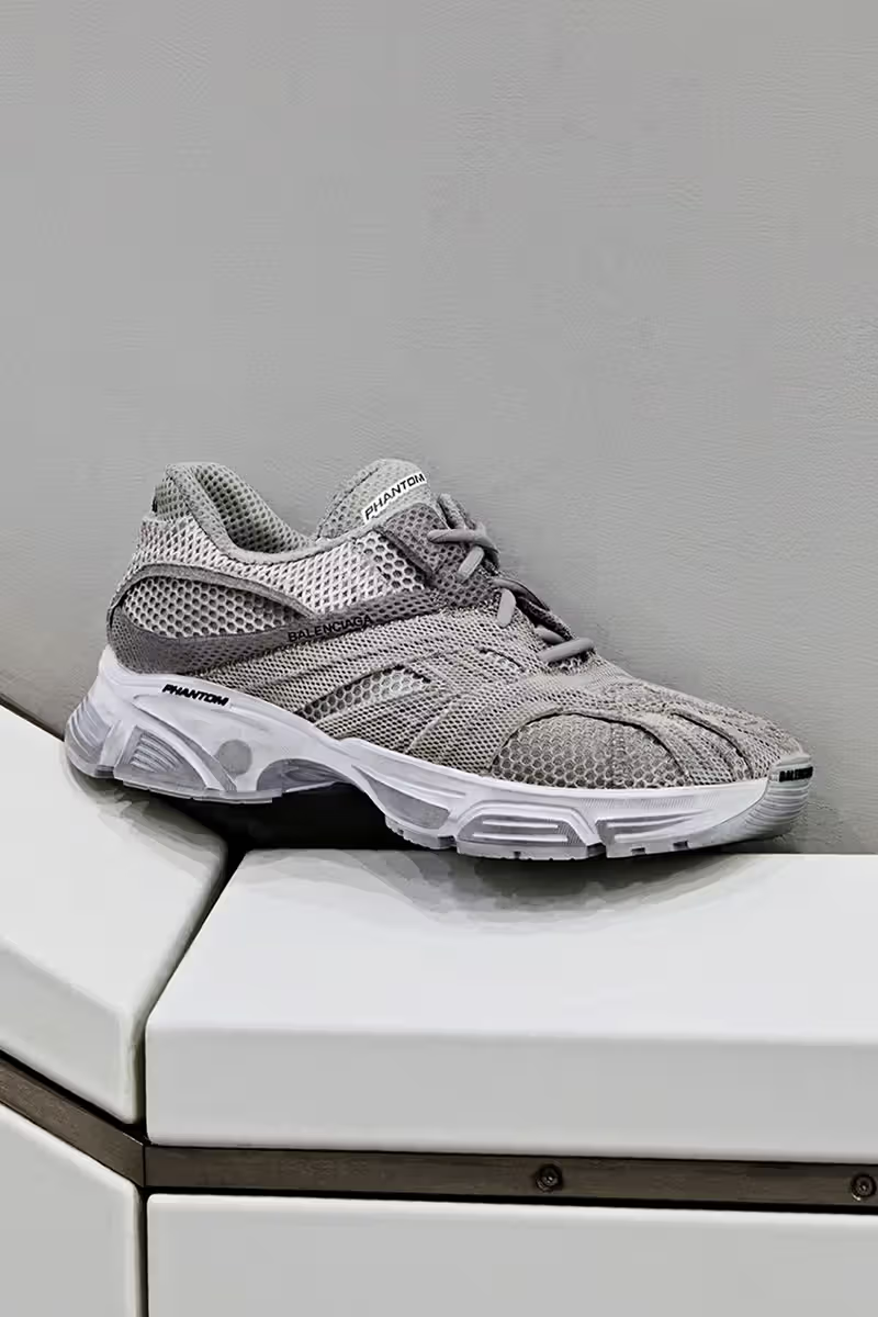 Balenciaga Phantom Light Blue (Women's) 679339 W2E92 4901 review Vito