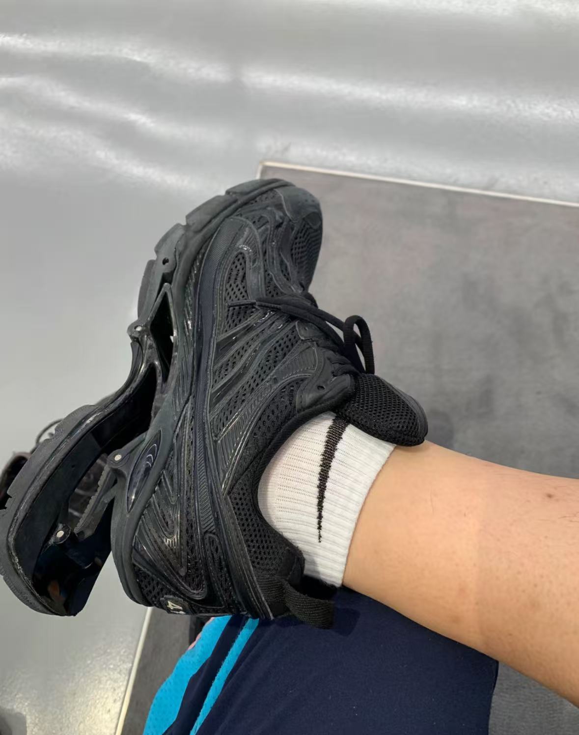 Balenciaga X-Pander Black (Women's) 653870W2RA21000 review Llywelyn