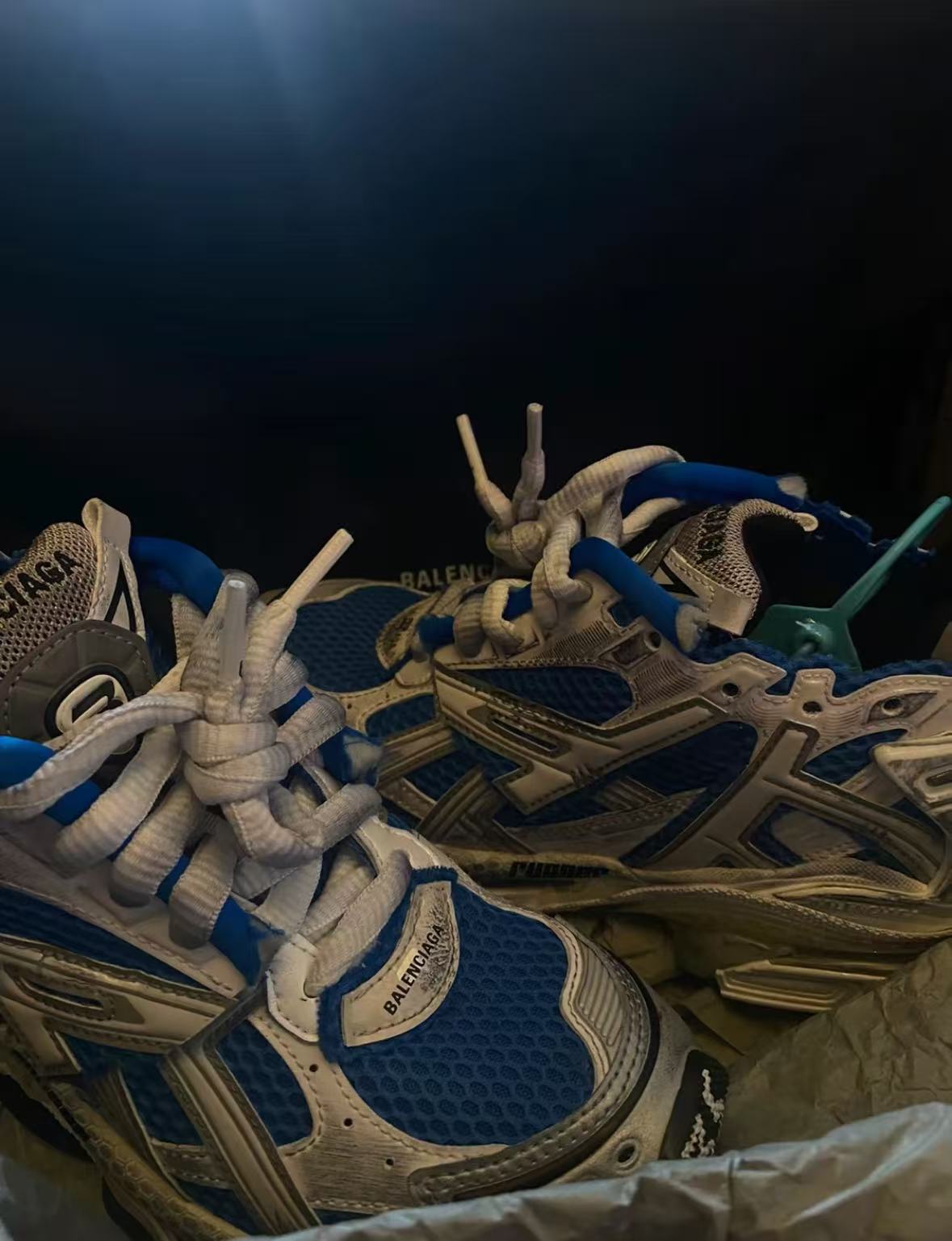 Balenciaga Runner Blue White (Women's) 677402W3RB34912 review Miles