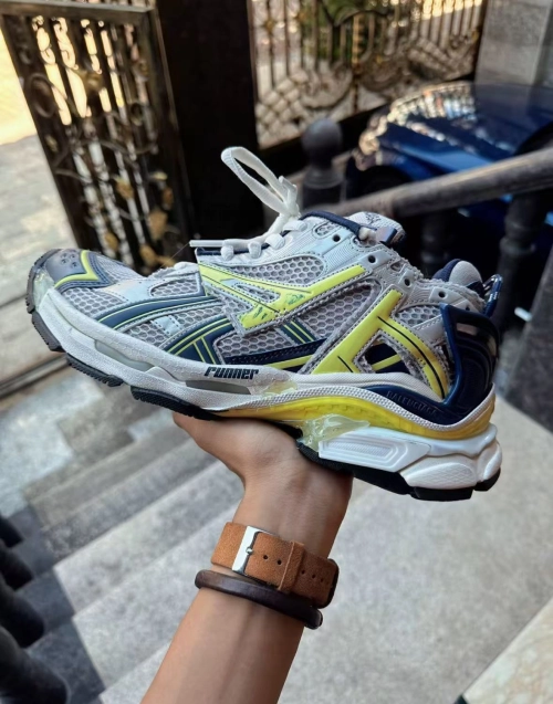 Balenciaga Runner Bai Huang Lan 677402 W3RB5 9174 review 