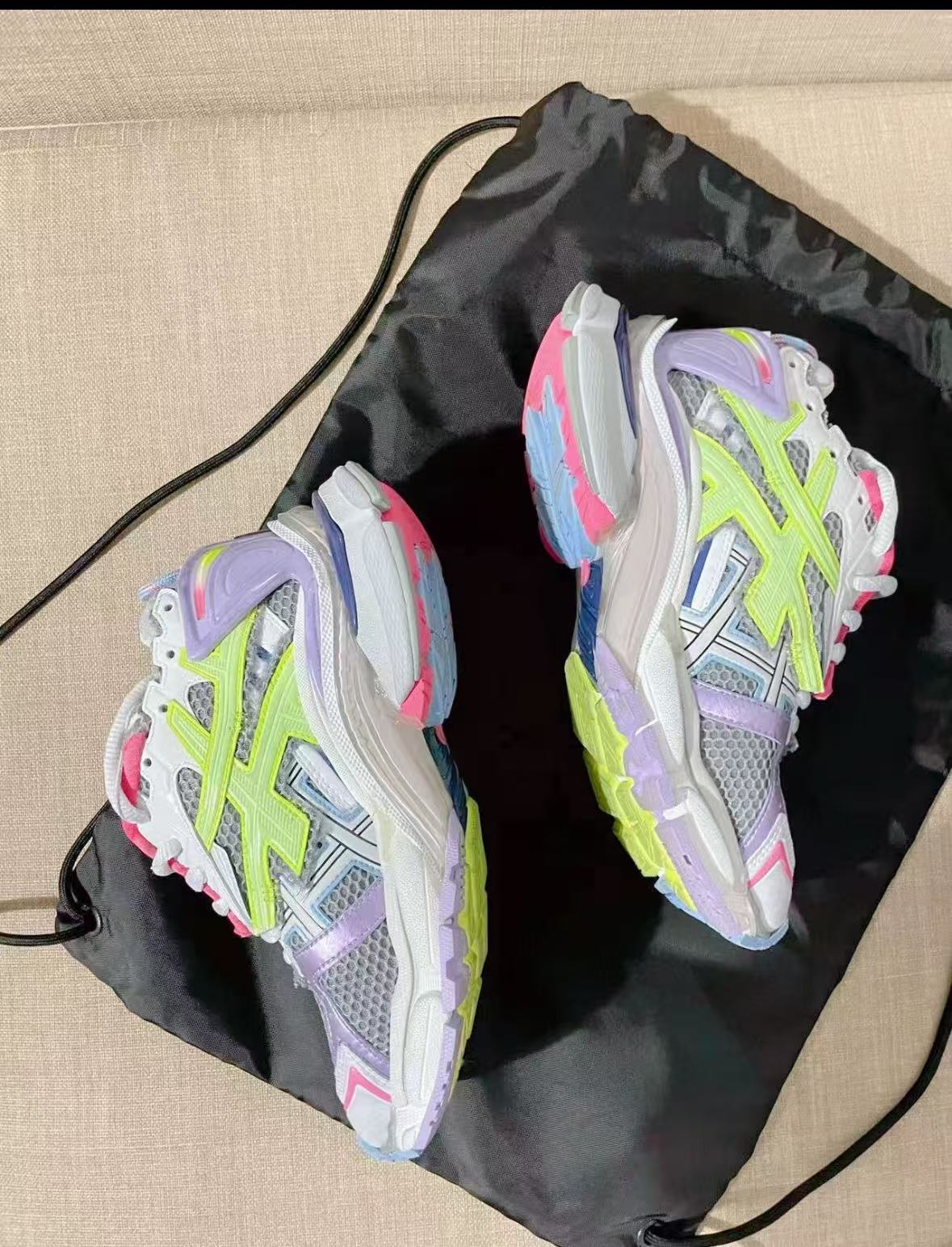 Balenciaga Runner White Yellow Purple 677402 W3RH5 0308 review Hugo