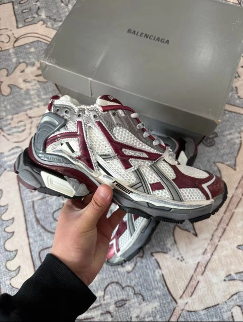 Balenciaga Runner White Wine Red review 