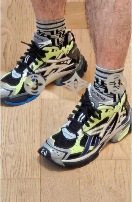 Balenciaga Runner Black Green review 