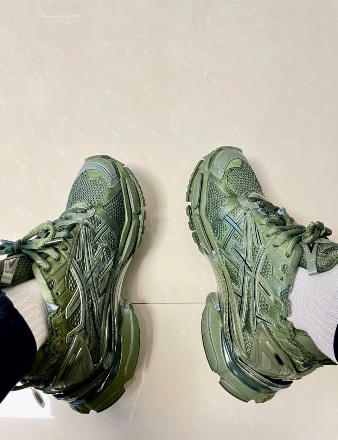  Balenciaga Army Green 677402 W1RN3 2025 review Chasel