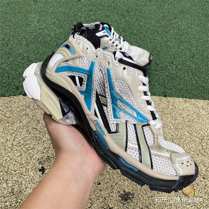 Beige Grey Blue 677402 W5RH6 0312 review Bob