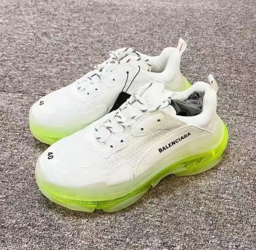 Balenciaga Triple S White Green  544351 W0901 9010 review 