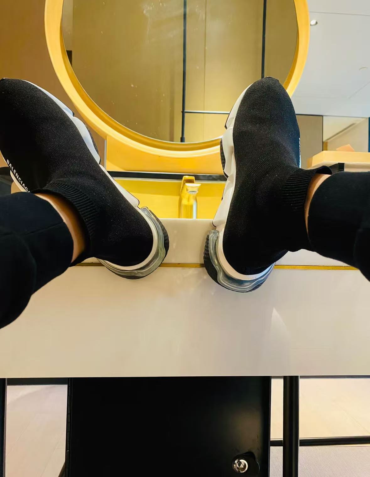 Balenciaga Speed Trainer White Black 2019 (Women's) 525712 W05G9 1000 review ilbert