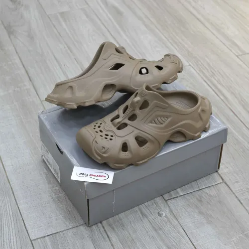 BALENCIAGA Brown 735249 W3CES 2000 review 