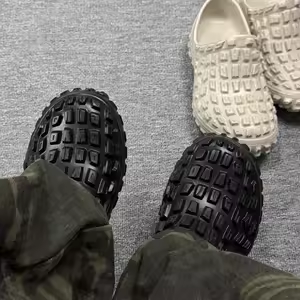 Balenciaga Defender Rice White 735250 W3CV2 9700 review Lynn