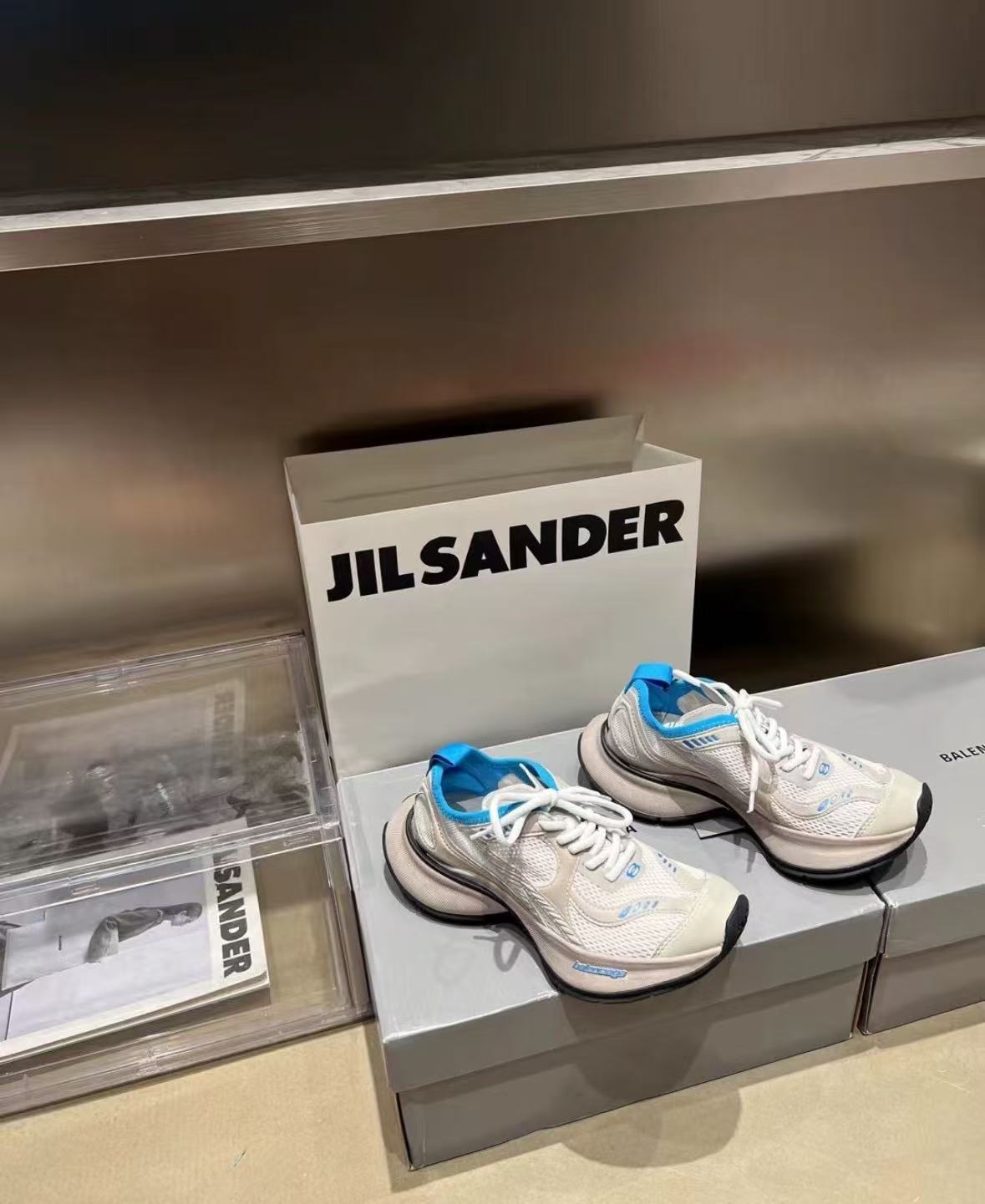 Balenciaga Grey Blue3 793944 WFLGY 0613 review hall