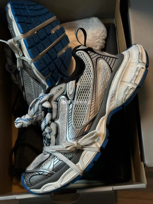 Balenciaga 3XL Grey White Blue  734734 W3XL5 1214 review 