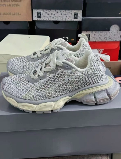 Balenciaga Champagne Color 788818 W3XFN 9191 review 