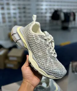 Balenciaga Champagne Color 788818 W3XFN 9191 review k