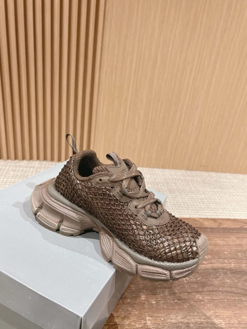 Balenciaga Coffee 788819 W3XFN 2000 review 