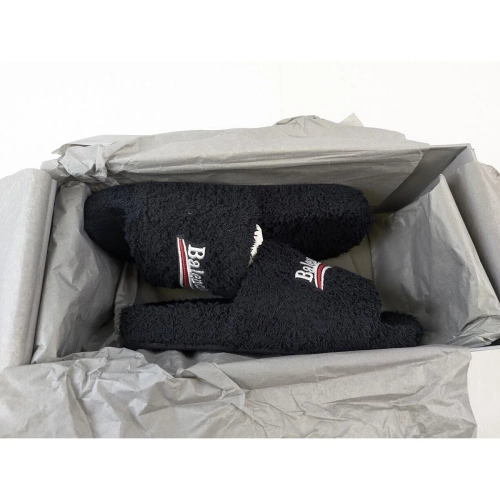 Balenciaga Furry Slide Coke Label Black review 