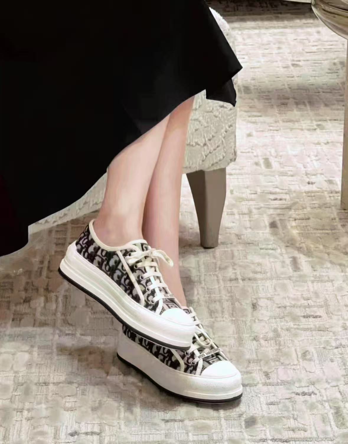 Dior Walk'N'DIOR Platform review oel