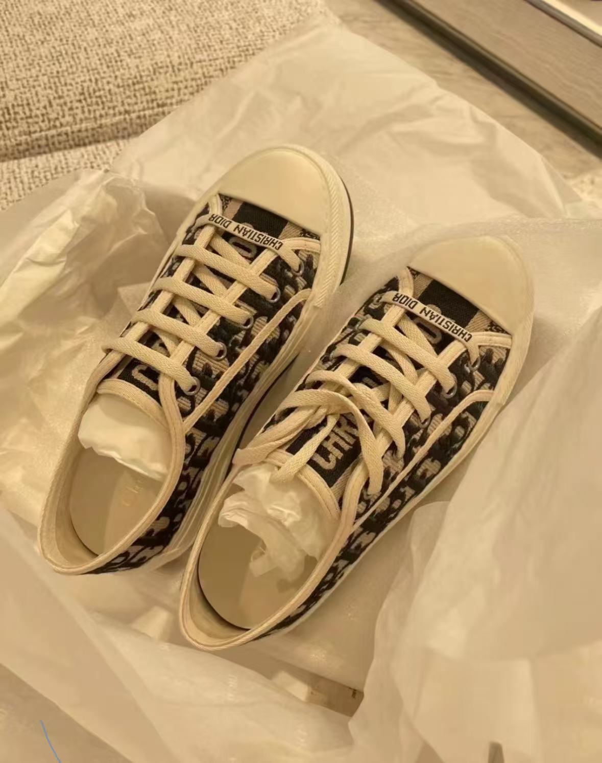 Dior Walk'N'DIOR Platform review ond