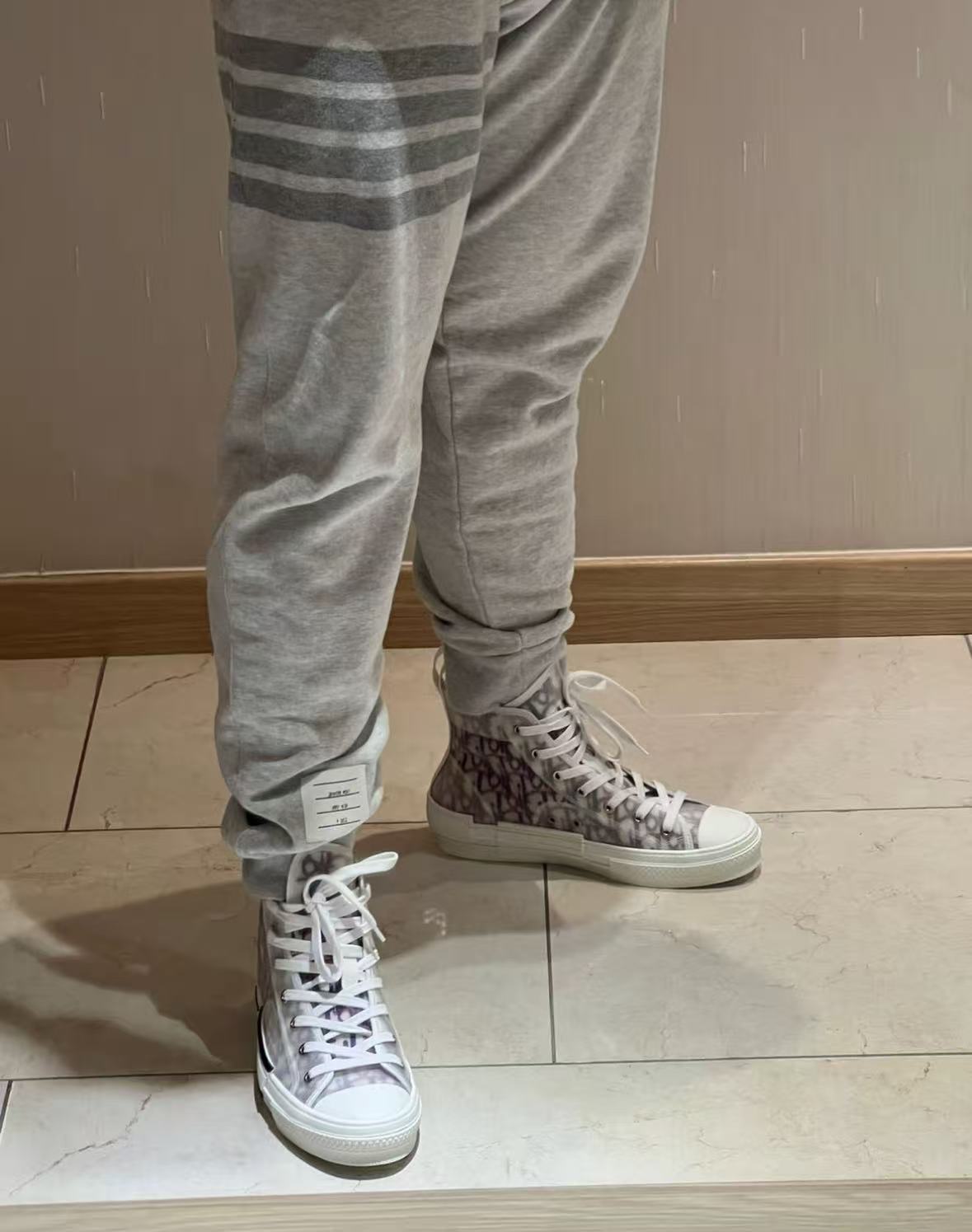 Dior B23 High Top Red Blue Oblique  3SH118YTG_H563 review mon