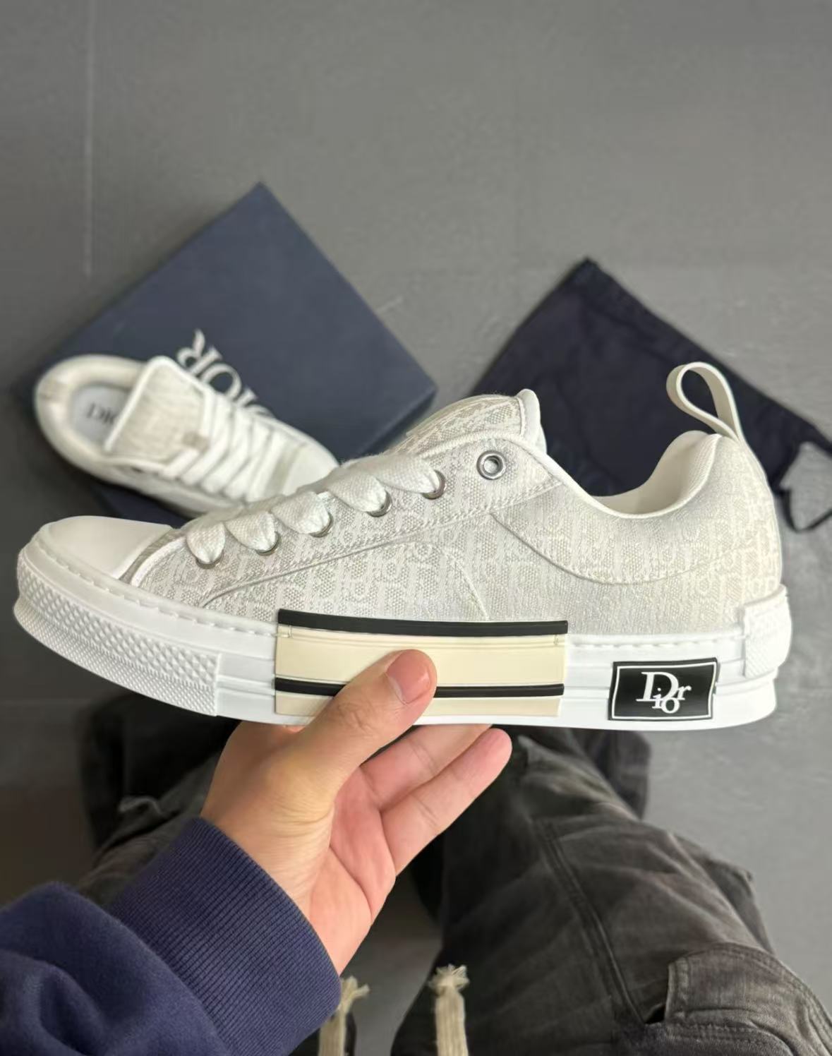 Dior B23 Skater Low Top Cream Dior Oblique Jacquard  3SN292ZUY_-H800 review SES