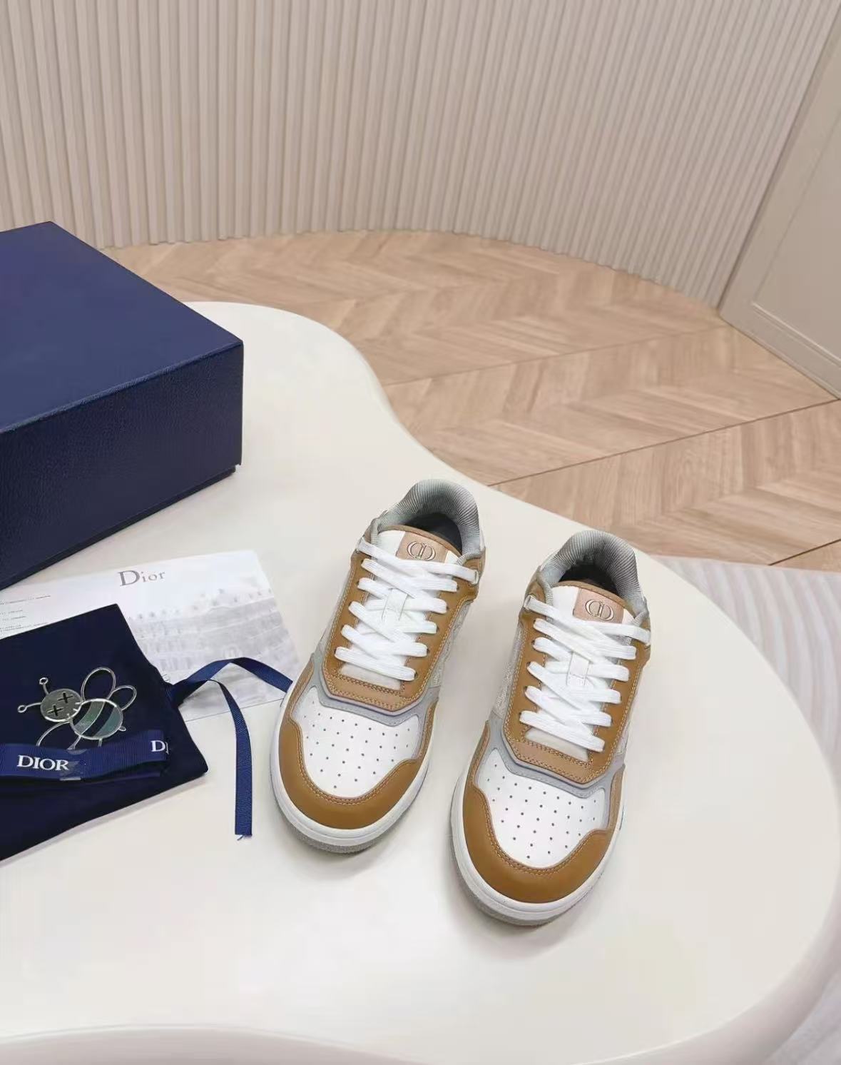 Dior B27 Low-Top Beige Cream Calfskin 3SN272ZIJ_H610 review William