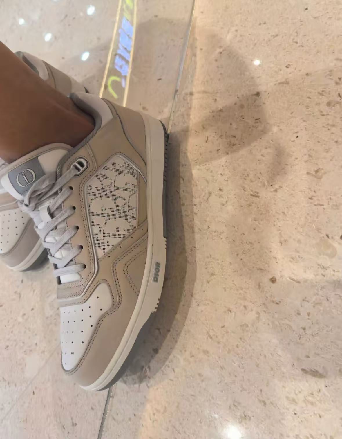 Dior B27 Low Cream White Oblique Leather  3SN272ZML_-H160 review Uriah