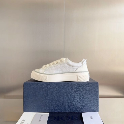 Dior B33 Sneaker White Smooth Calfskin Oblique Jacquard 3SN303ZYS_H068 review 